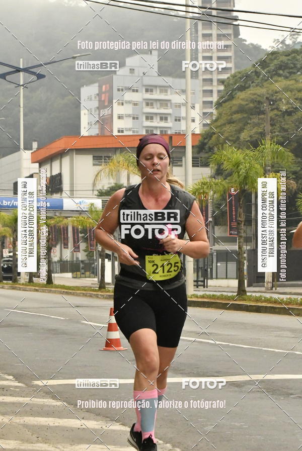 Buy your photos of the eventMeia Maratona de Blumenau on Fotop