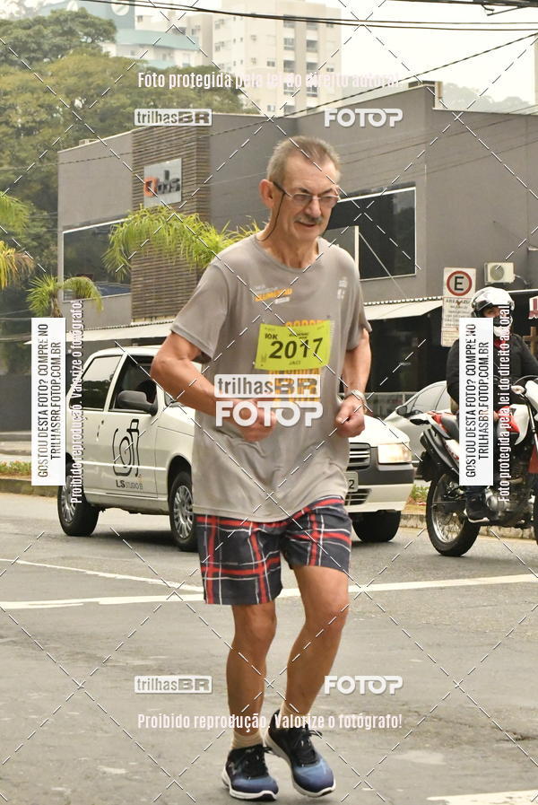Buy your photos of the eventMeia Maratona de Blumenau on Fotop