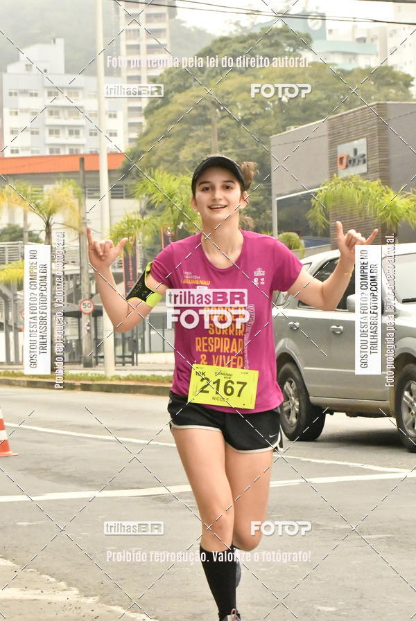 Buy your photos of the eventMeia Maratona de Blumenau on Fotop