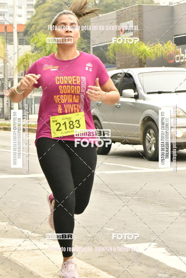 Buy your photos of the eventMeia Maratona de Blumenau on Fotop