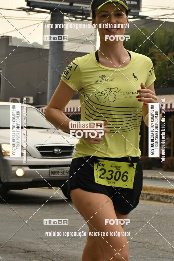 Buy your photos of the eventMeia Maratona de Blumenau on Fotop