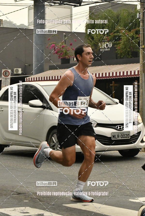 Buy your photos of the eventMeia Maratona de Blumenau on Fotop