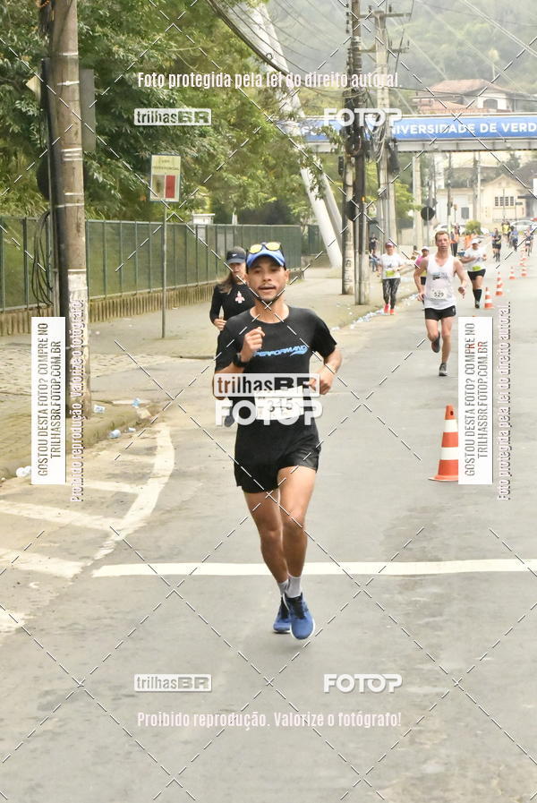 Buy your photos of the eventMeia Maratona de Blumenau on Fotop