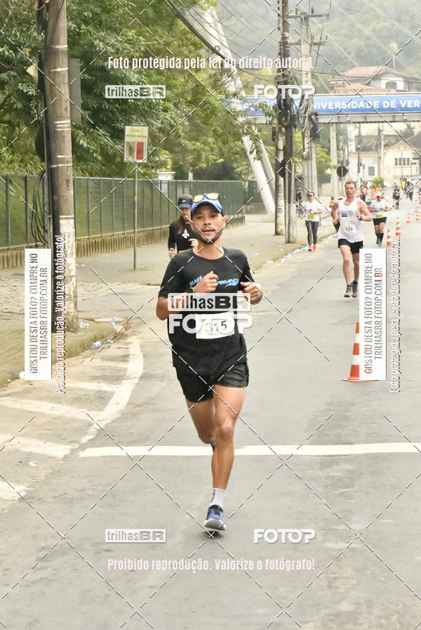 Buy your photos of the eventMeia Maratona de Blumenau on Fotop