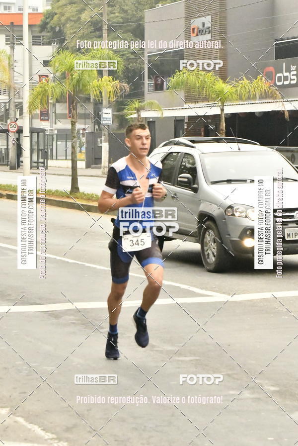 Buy your photos of the eventMeia Maratona de Blumenau on Fotop