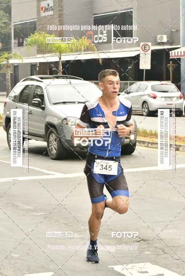 Buy your photos of the eventMeia Maratona de Blumenau on Fotop