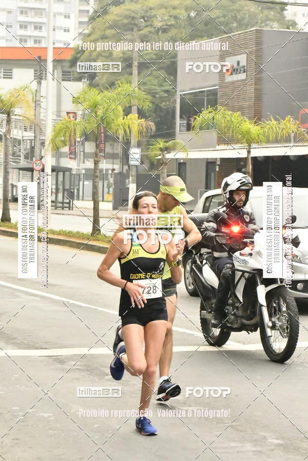 Buy your photos of the eventMeia Maratona de Blumenau on Fotop