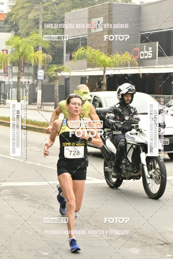 Buy your photos of the eventMeia Maratona de Blumenau on Fotop