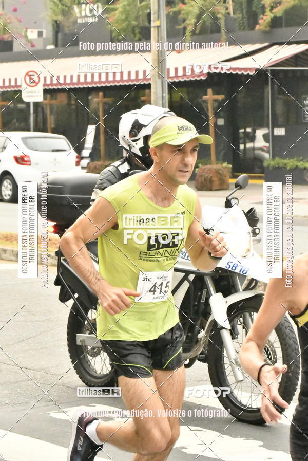 Buy your photos of the eventMeia Maratona de Blumenau on Fotop