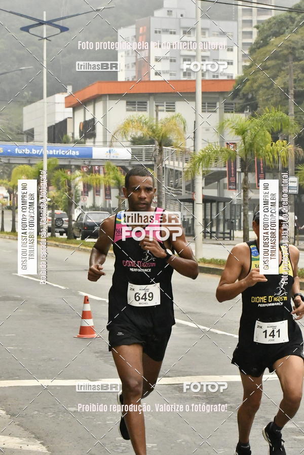 Buy your photos of the eventMeia Maratona de Blumenau on Fotop