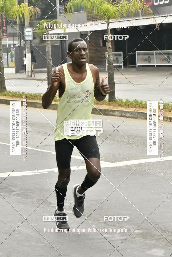 Buy your photos of the eventMeia Maratona de Blumenau on Fotop