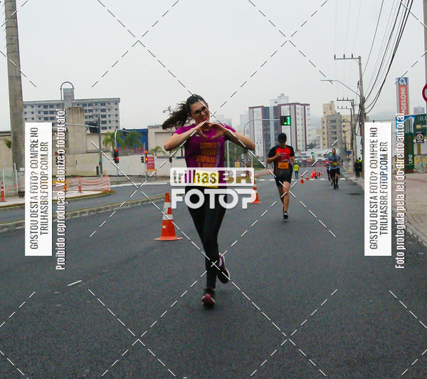 Buy your photos of the eventMeia Maratona de Blumenau on Fotop