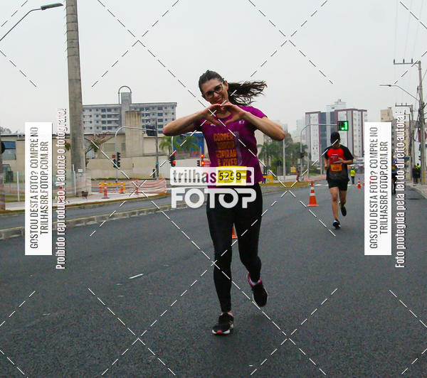 Buy your photos of the eventMeia Maratona de Blumenau on Fotop