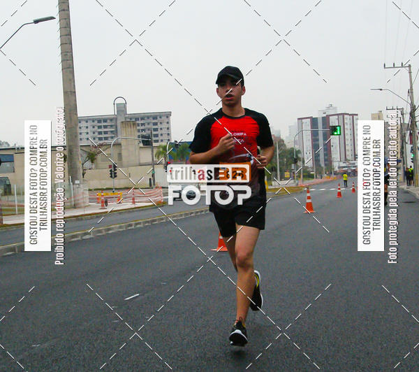 Buy your photos of the eventMeia Maratona de Blumenau on Fotop