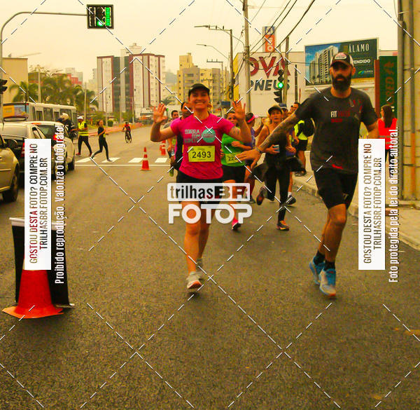 Buy your photos of the eventMeia Maratona de Blumenau on Fotop