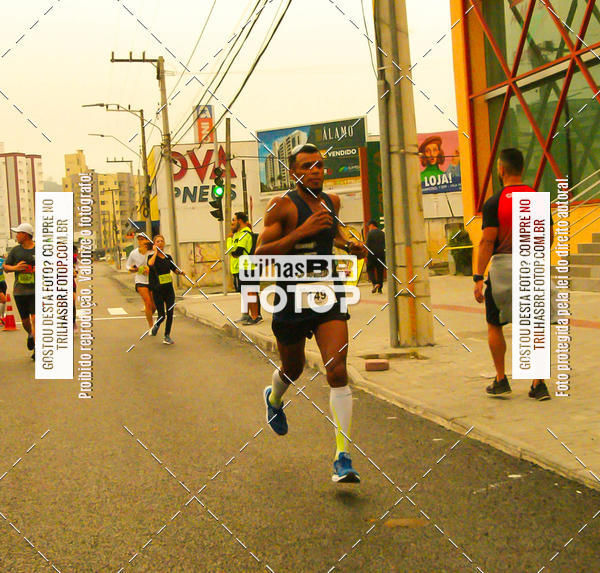 Buy your photos of the eventMeia Maratona de Blumenau on Fotop
