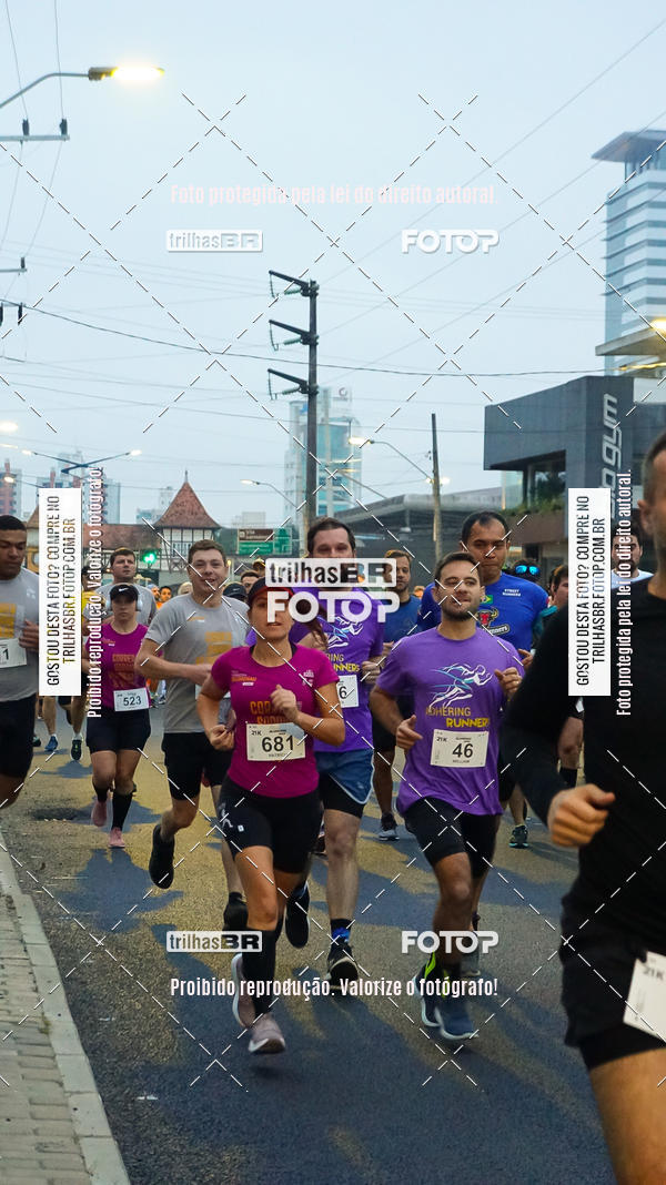 Buy your photos of the eventMeia Maratona de Blumenau on Fotop