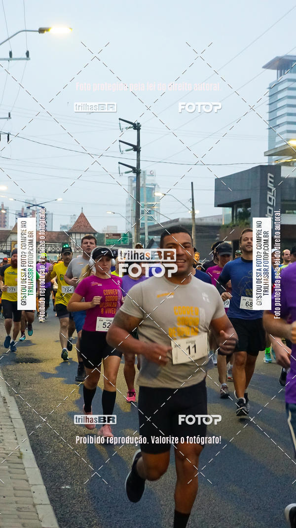 Buy your photos of the eventMeia Maratona de Blumenau on Fotop