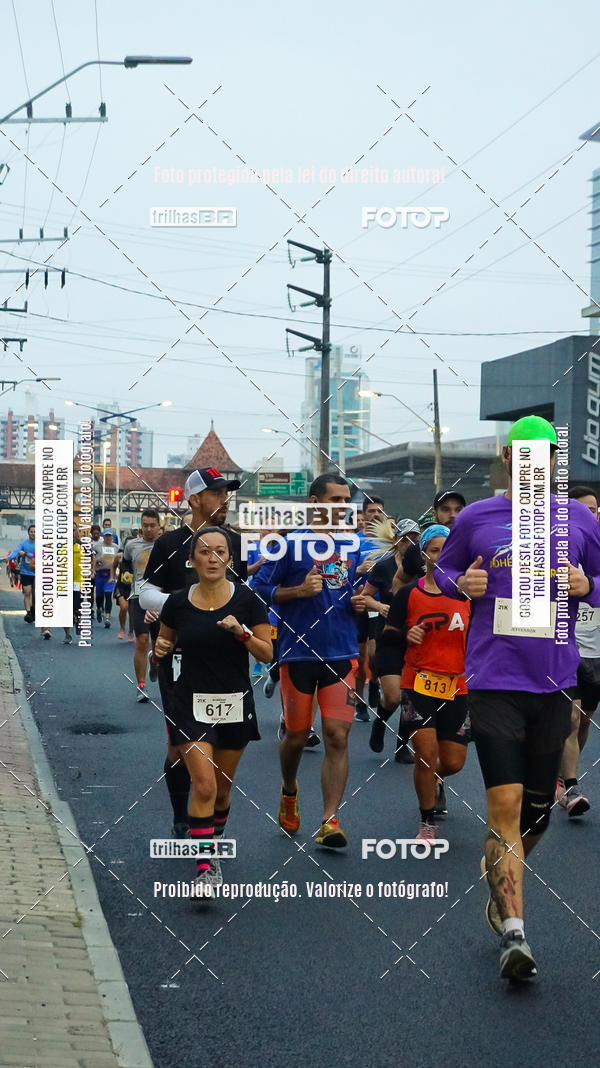 Buy your photos of the eventMeia Maratona de Blumenau on Fotop