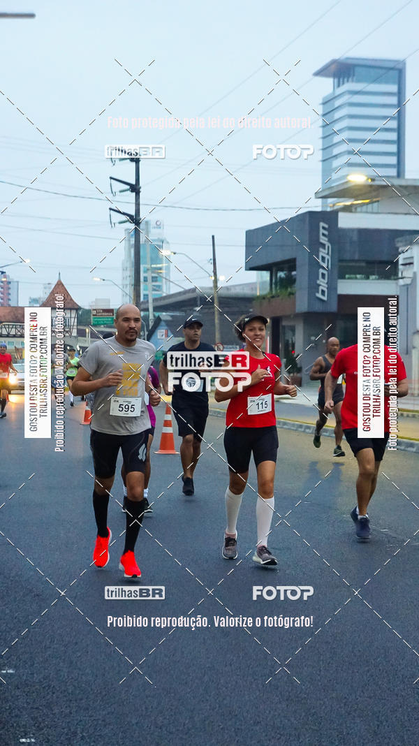 Buy your photos of the eventMeia Maratona de Blumenau on Fotop