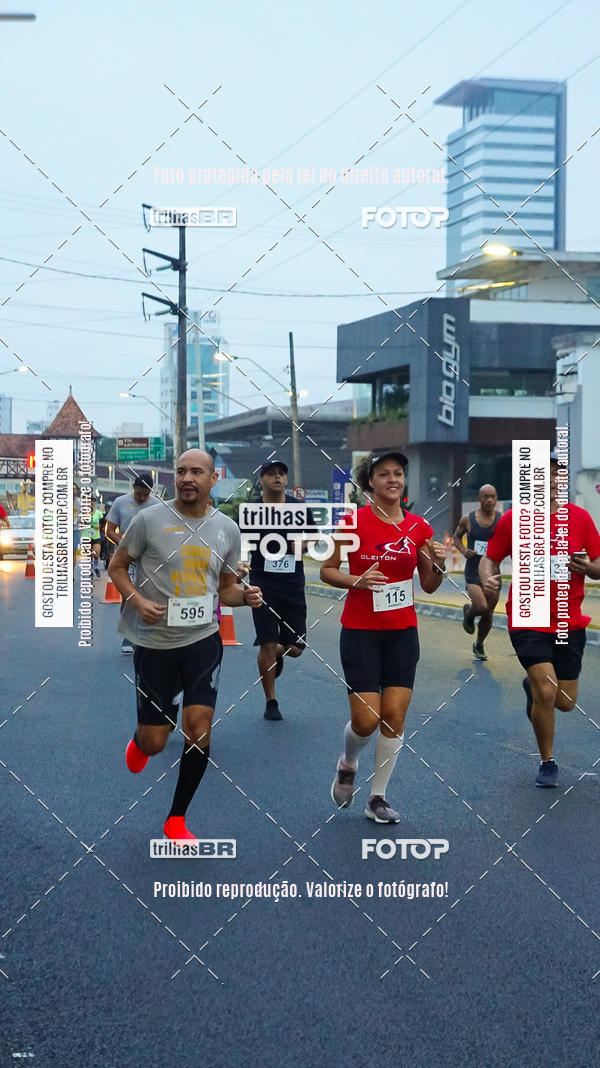 Buy your photos of the eventMeia Maratona de Blumenau on Fotop