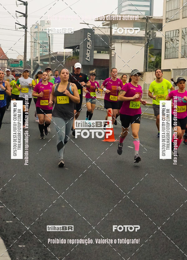 Buy your photos of the eventMeia Maratona de Blumenau on Fotop