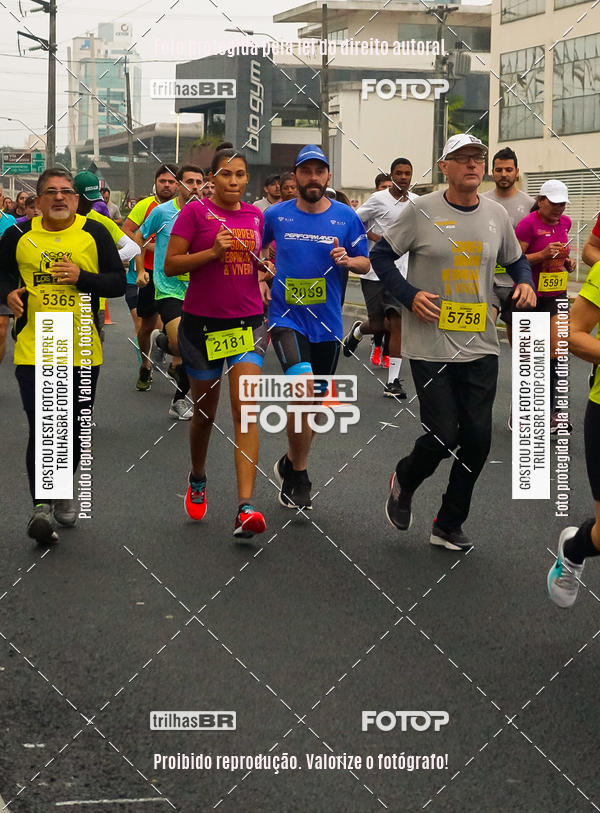 Buy your photos of the eventMeia Maratona de Blumenau on Fotop