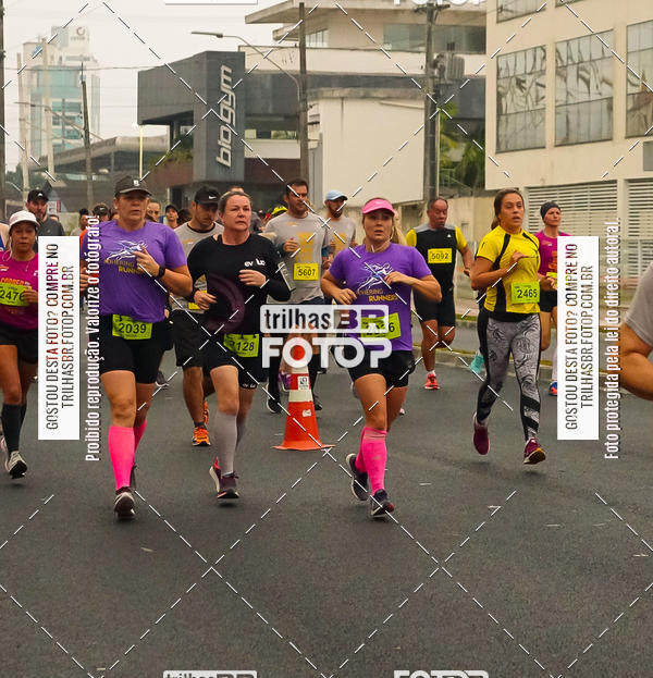 Buy your photos of the eventMeia Maratona de Blumenau on Fotop