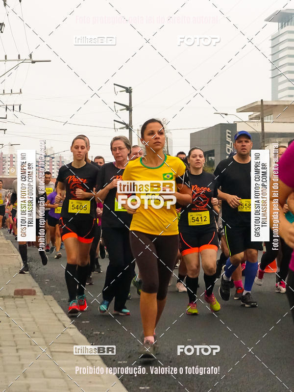 Buy your photos of the eventMeia Maratona de Blumenau on Fotop