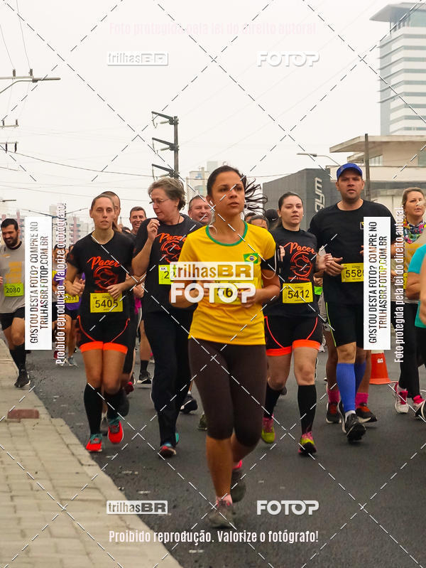 Buy your photos of the eventMeia Maratona de Blumenau on Fotop
