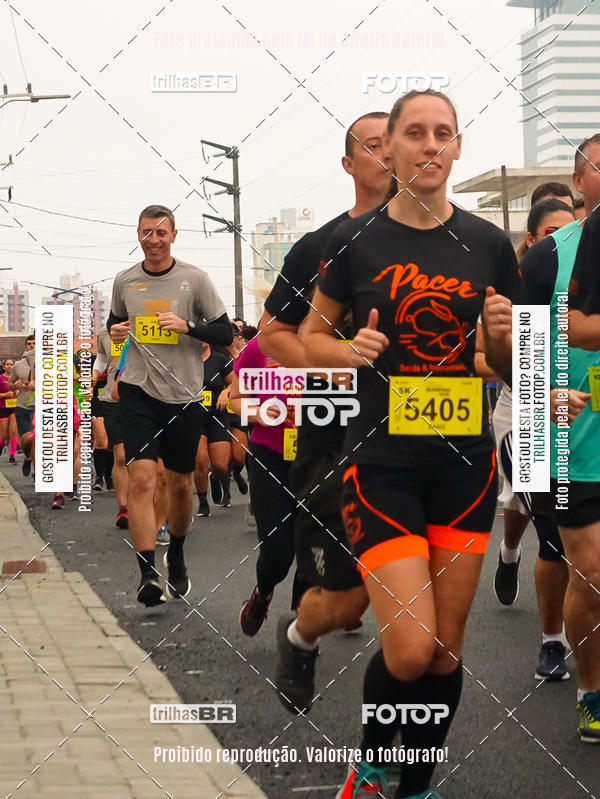 Buy your photos of the eventMeia Maratona de Blumenau on Fotop