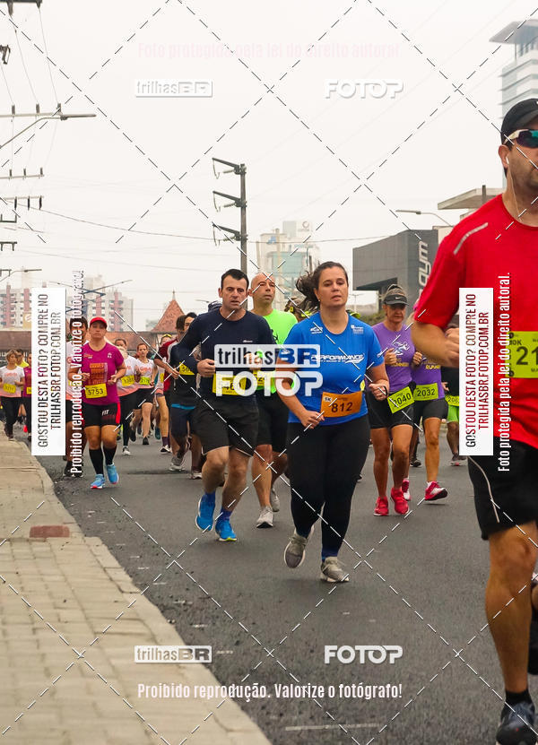 Buy your photos of the eventMeia Maratona de Blumenau on Fotop
