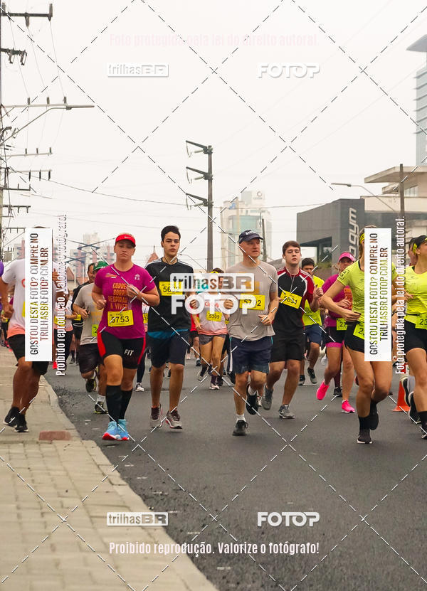 Buy your photos of the eventMeia Maratona de Blumenau on Fotop