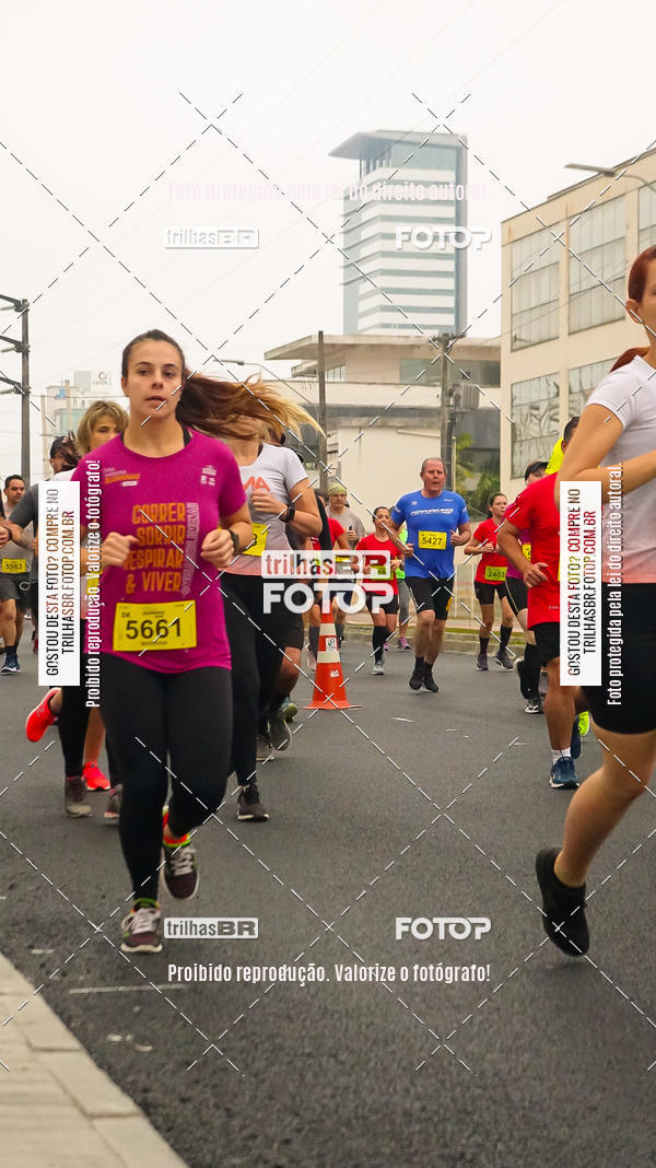 Buy your photos of the eventMeia Maratona de Blumenau on Fotop