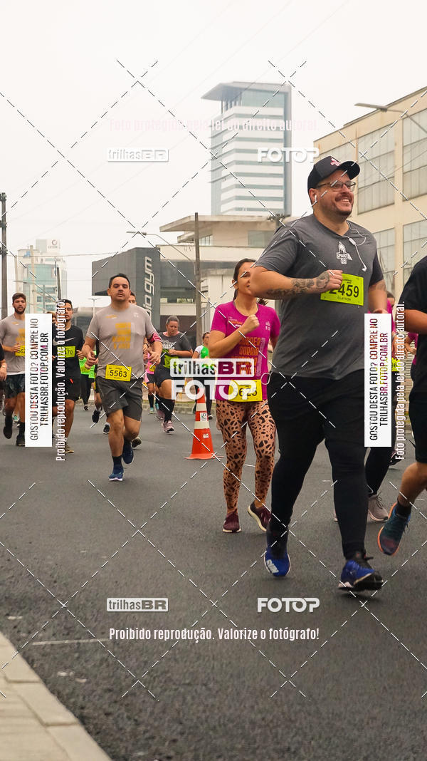 Buy your photos of the eventMeia Maratona de Blumenau on Fotop