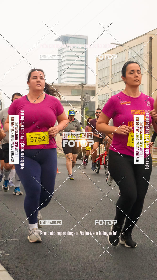 Buy your photos of the eventMeia Maratona de Blumenau on Fotop