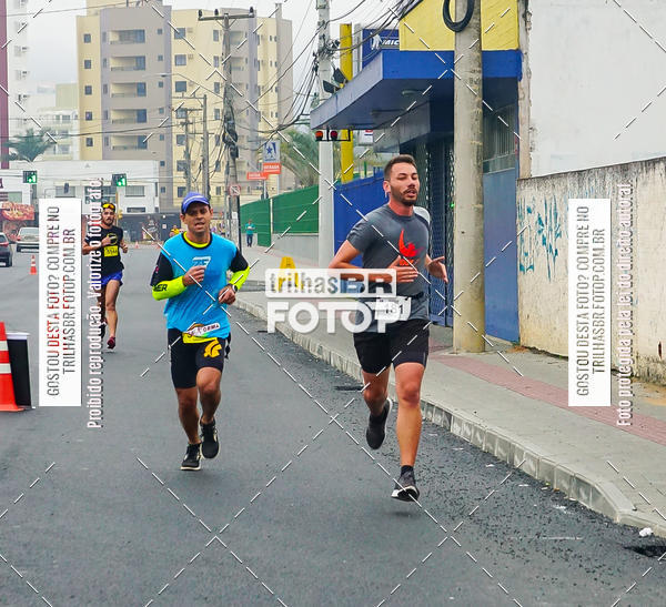 Buy your photos of the eventMeia Maratona de Blumenau on Fotop