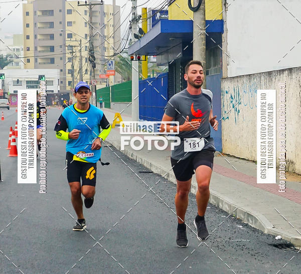 Buy your photos of the eventMeia Maratona de Blumenau on Fotop