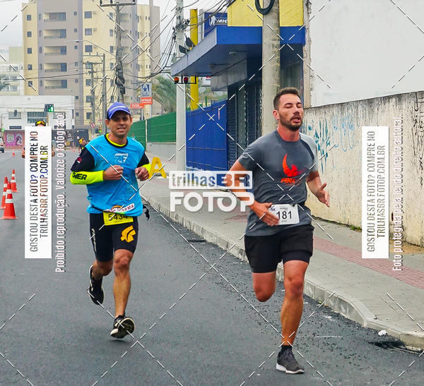 Buy your photos of the eventMeia Maratona de Blumenau on Fotop