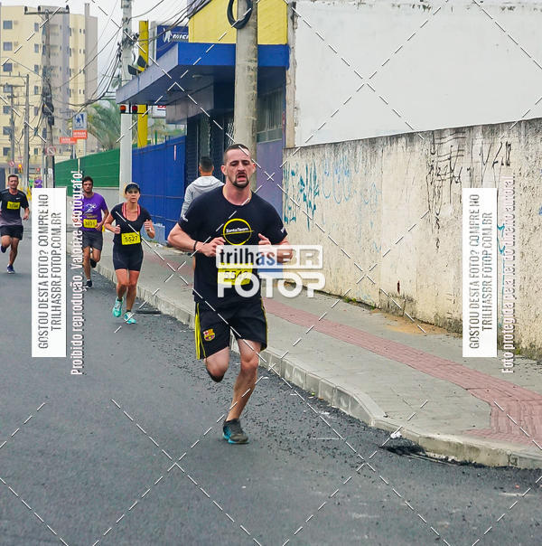 Buy your photos of the eventMeia Maratona de Blumenau on Fotop
