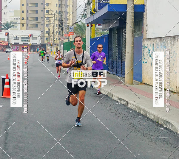 Buy your photos of the eventMeia Maratona de Blumenau on Fotop