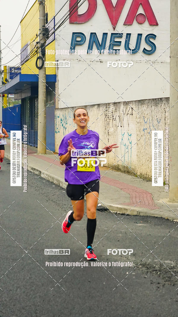 Buy your photos of the eventMeia Maratona de Blumenau on Fotop