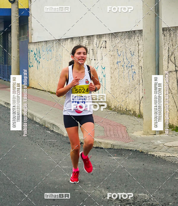 Buy your photos of the eventMeia Maratona de Blumenau on Fotop