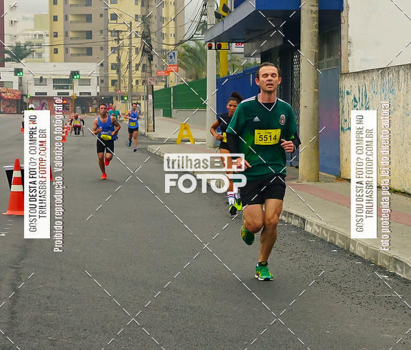 Buy your photos of the eventMeia Maratona de Blumenau on Fotop
