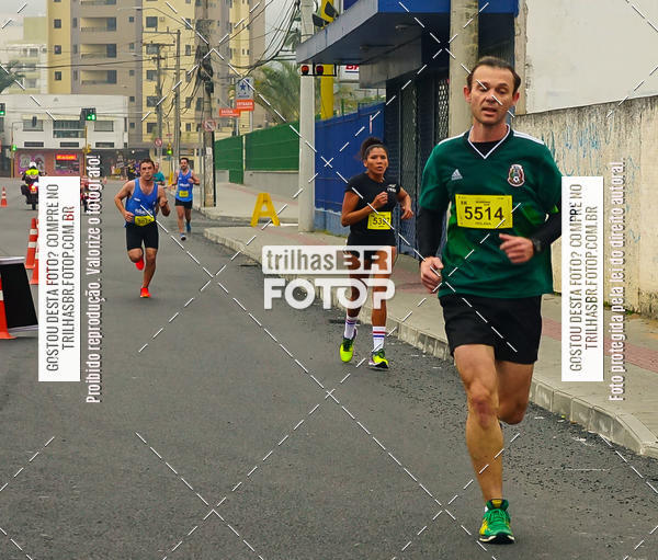 Buy your photos of the eventMeia Maratona de Blumenau on Fotop