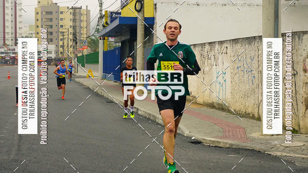 Buy your photos of the eventMeia Maratona de Blumenau on Fotop