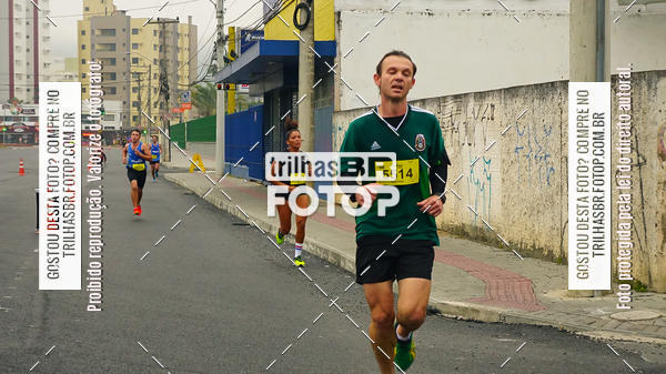 Buy your photos of the eventMeia Maratona de Blumenau on Fotop