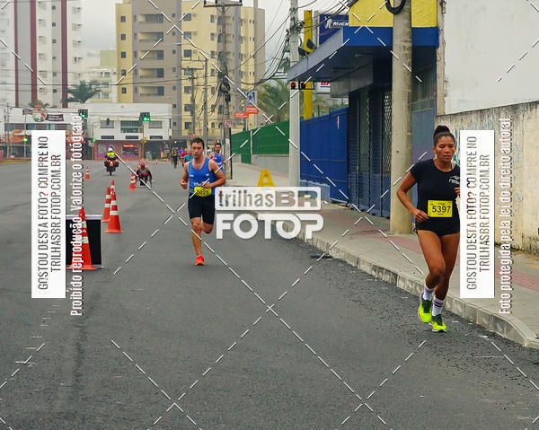 Buy your photos of the eventMeia Maratona de Blumenau on Fotop