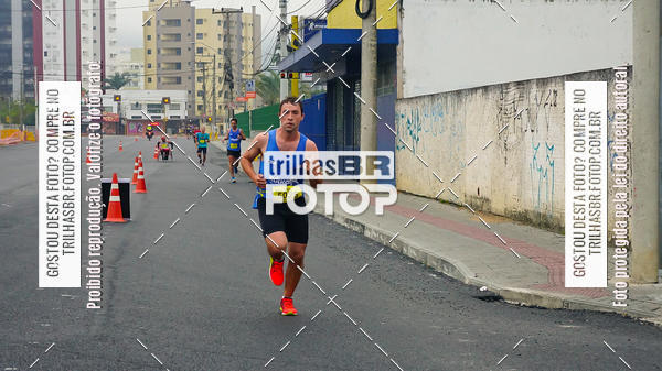 Buy your photos of the eventMeia Maratona de Blumenau on Fotop