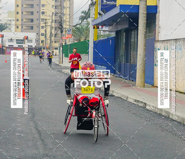Buy your photos of the eventMeia Maratona de Blumenau on Fotop
